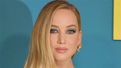 jennifer lawrence best nudes|Jennifer Lawrence stuns fans by getting NAKED in X